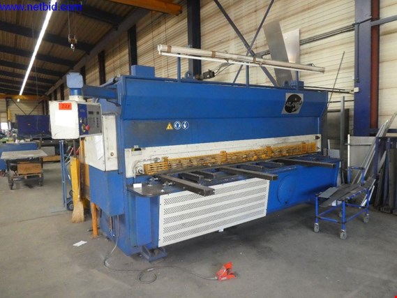 Used Atlantic XTSL 3013 hydraulic guillotine shear for Sale (Auction Premium) | NetBid Industrial Auctions