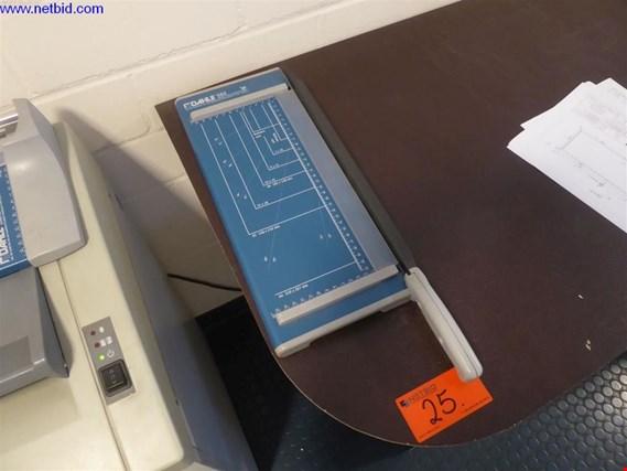 Used Dahle 508 Paper roll cutter for Sale (Online Auction) | NetBid Industrial Auctions