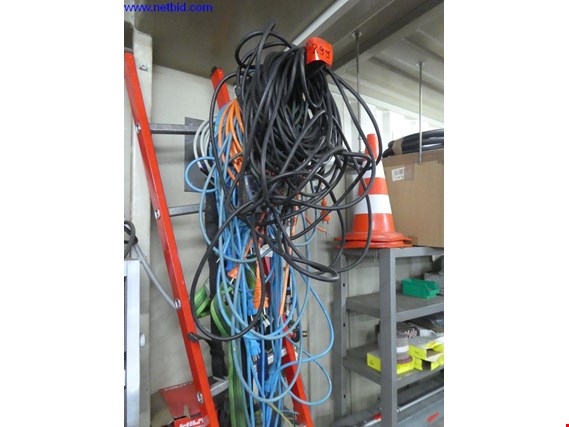 Used 1 Posten Electrical cables for Sale (Auction Premium) | NetBid Industrial Auctions