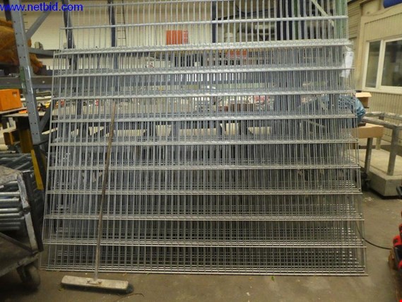 Used 8 Pole fence elements for Sale (Auction Premium) | NetBid Industrial Auctions