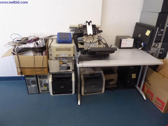 Used 1 Posten Old hardware for Sale (Auction Premium) | NetBid Industrial Auctions