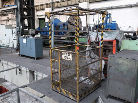Used crane personnel cage for Sale (Auction Premium) | NetBid Industrial Auctions