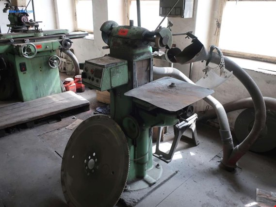 Used Zevet N1 tool grinding machine (20336) for Sale (Auction Premium) | NetBid Industrial Auctions