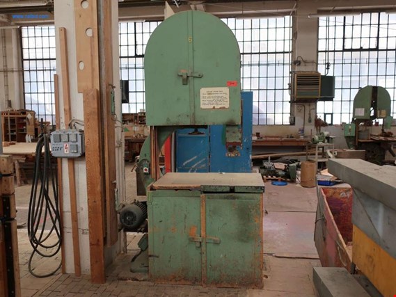 Used band saw (22965) for Sale (Auction Premium) | NetBid Industrial Auctions