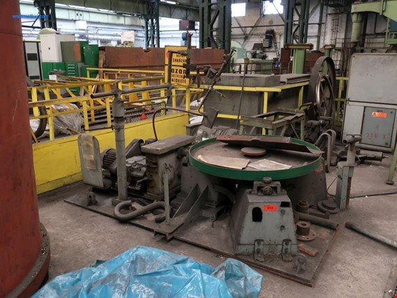 Used welding turning device (26241) for Sale (Auction Premium) | NetBid Industrial Auctions