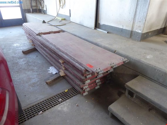 Used 8 Scaffolding planks for Sale (Auction Premium) | NetBid Industrial Auctions