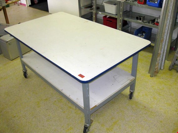 Used Stable, mobile assembly table with steel profile underframe for Sale (Auction Premium) | NetBid Industrial Auctions