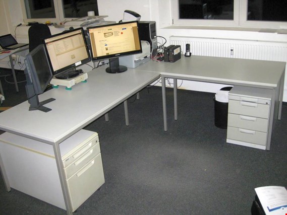 Used Desk/angle combination for Sale (Auction Premium) | NetBid Industrial Auctions