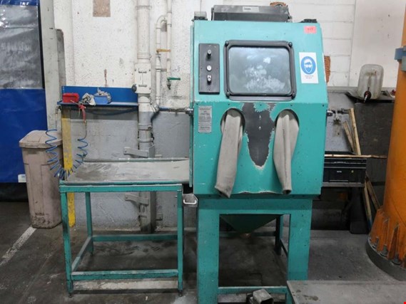Used MHG blasting unit f. solid abrasives - Later release, from 31.05.2021 for Sale (Online Auction) | NetBid Industrial Auctions
