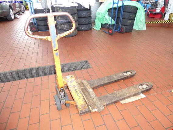 Used Wagner Pallet truck for Sale (Auction Premium) | NetBid Industrial Auctions