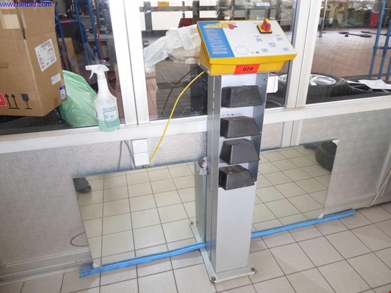 Used Autop ZW-MLFN Lifting platform for Sale (Auction Premium) | NetBid Industrial Auctions