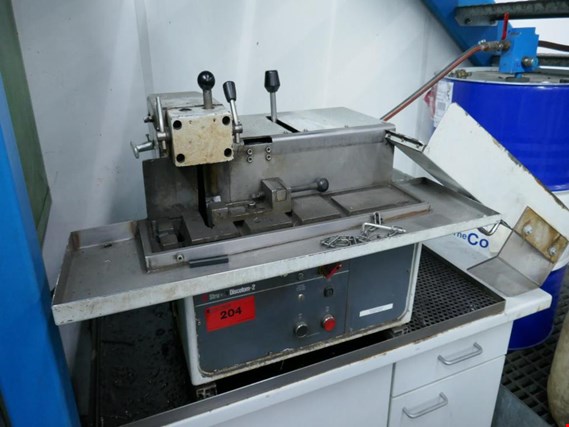 Used Struers Discotom-2 Cutting-off machine for Sale (Auction Premium) | NetBid Industrial Auctions