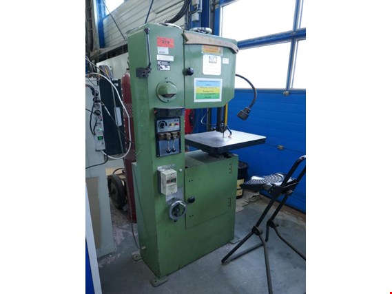 Used Knuth VB-360 Vertical bandsaw for Sale (Auction Premium) | NetBid Industrial Auctions