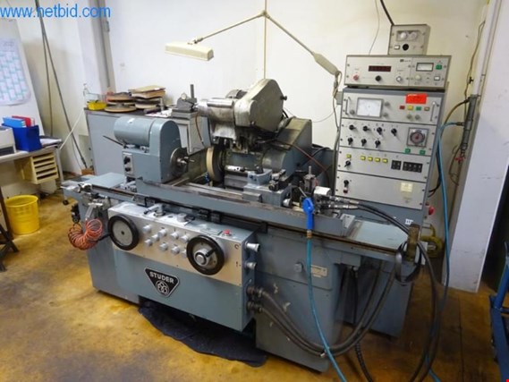 Used Studer RHU650/125-F Universal cylindrical grinding machine for Sale (Auction Premium) | NetBid Industrial Auctions