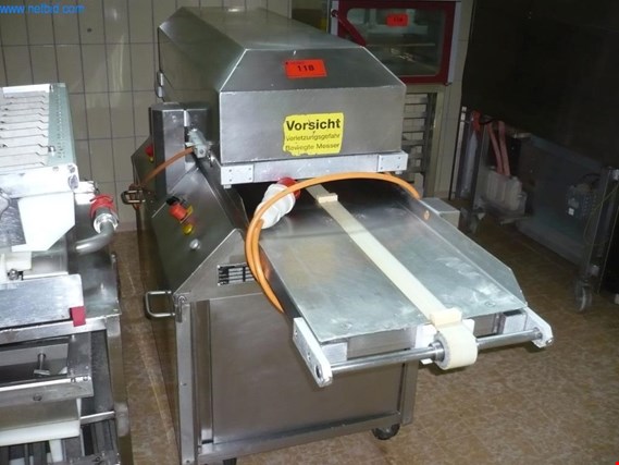 Used 79QS40 Cake slicer for Sale (Auction Premium) | NetBid Industrial Auctions