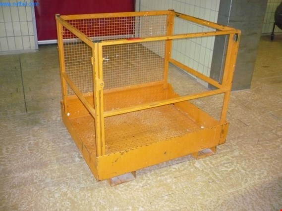 Used Mounting basket for Sale (Auction Premium) | NetBid Industrial Auctions
