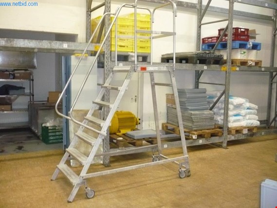 Used mobile aluminium platform ladder for Sale (Auction Premium) | NetBid Industrial Auctions