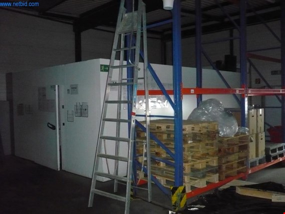 Used Zarges Aluminium stepladder for Sale (Auction Premium) | NetBid Industrial Auctions