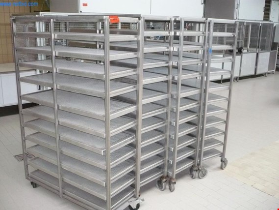 Used 4 Shelf trolley for Sale (Auction Premium) | NetBid Industrial Auctions