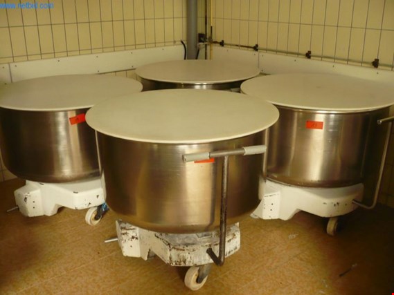 Used 4 roll-out vats for Sale (Auction Premium) | NetBid Industrial Auctions