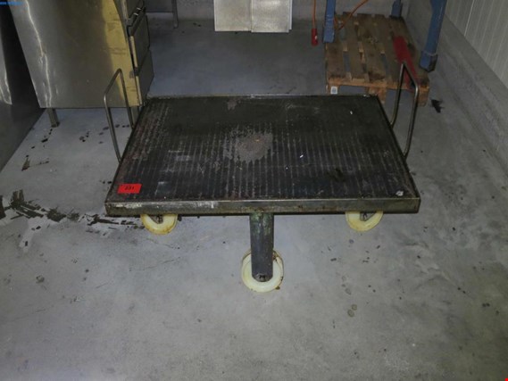 Used Heavy duty transport trolley for baking trays for Sale (Auction Premium) | NetBid Industrial Auctions