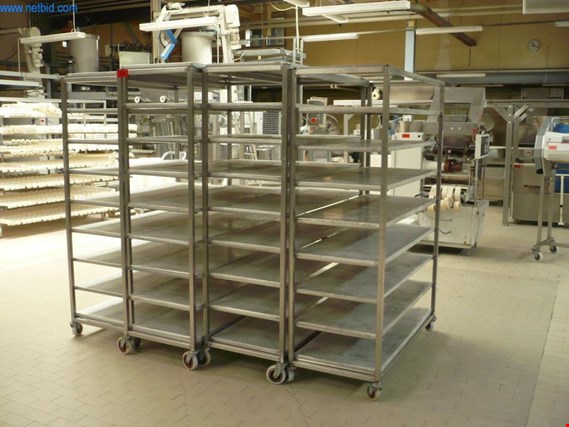 Used 4 Shelf trolley for Sale (Trading Premium) | NetBid Industrial Auctions