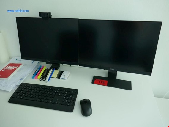 Used BenQ 2 22" monitors for Sale (Auction Premium) | NetBid Industrial Auctions
