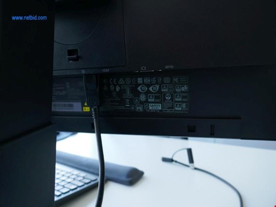 Lenovo 2 22" monitoren gebruikt kopen (Auction Premium) | NetBid industriële Veilingen