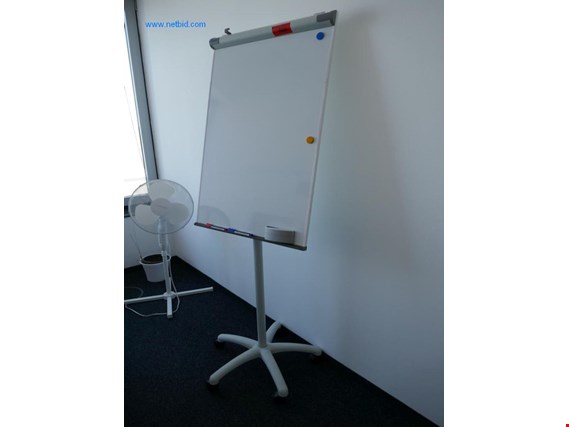 Used Master of Boards Flipchart for Sale (Auction Premium) | NetBid Industrial Auctions