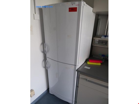 Used National Lab Fridge-freezer combination for Sale (Trading Premium) | NetBid Industrial Auctions