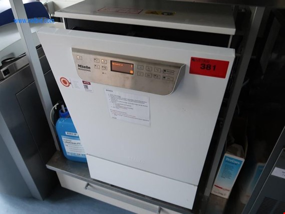 Used Miele Professional PG8583 Dishwasher for Sale (Auction Premium) | NetBid Industrial Auctions