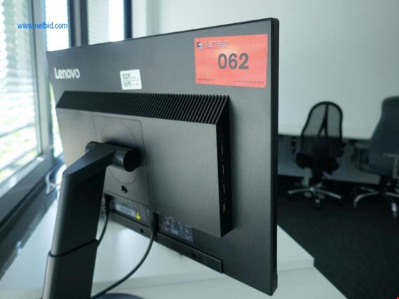 Lenovo Thinkvision 2 22" monitory (Auction Premium) | NetBid ?eská republika