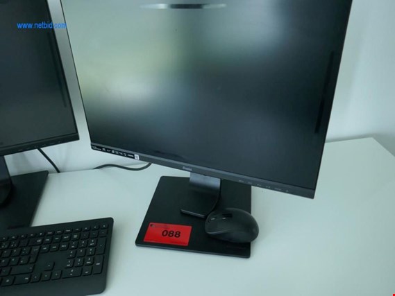 Used Iiyama ProLite XUB2292HS 2 22" monitors for Sale (Auction Premium) | NetBid Industrial Auctions