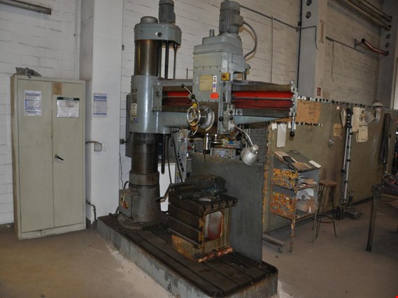 Used Csepel  RF 50 Radial drilling machine for Sale (Trading Premium) | NetBid Industrial Auctions