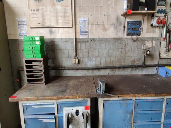 Used 3 Workbenches for Sale (Trading Premium) | NetBid Industrial Auctions