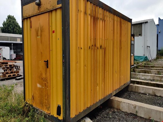 Used Injection container for Sale (Auction Premium) | NetBid Industrial Auctions