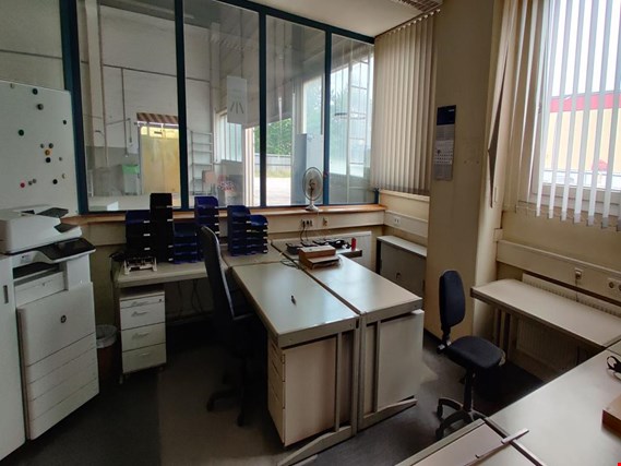 Used Volume / Office for Sale (Trading Premium) | NetBid Industrial Auctions