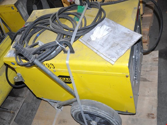 Used ESAB Arc 410c Welding rectifier, rollable for Sale (Trading Premium) | NetBid Industrial Auctions