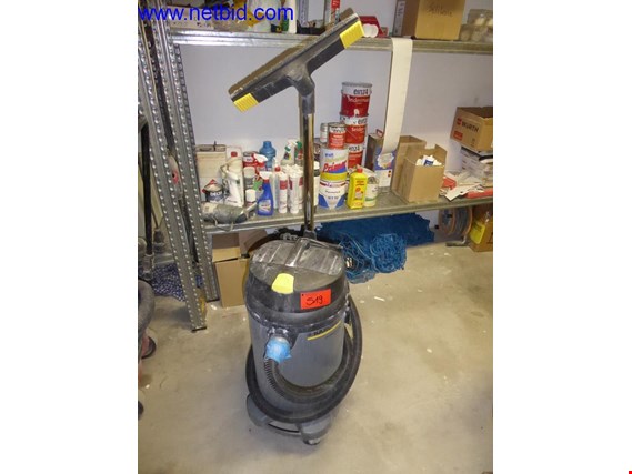 Used Kärcher Professional NT48/1 Industrial vacuum cleaner for Sale (Auction Premium) | NetBid Industrial Auctions