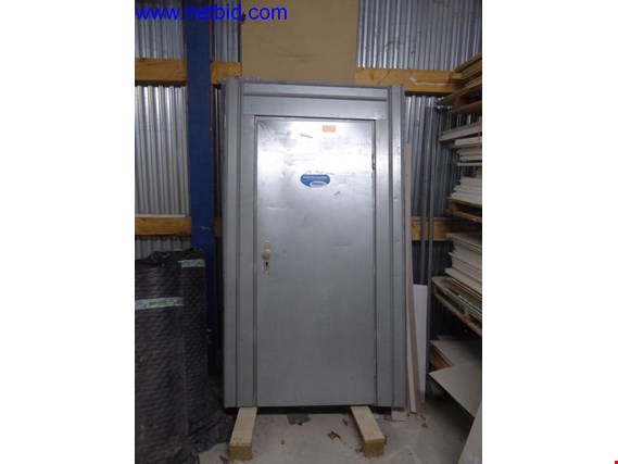 Used 2 Building doors for Sale (Auction Premium) | NetBid Industrial Auctions