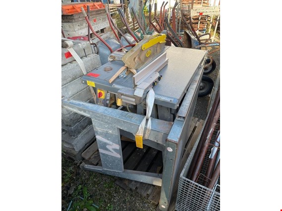 Used Avola Construction saw for Sale (Auction Premium) | NetBid Industrial Auctions