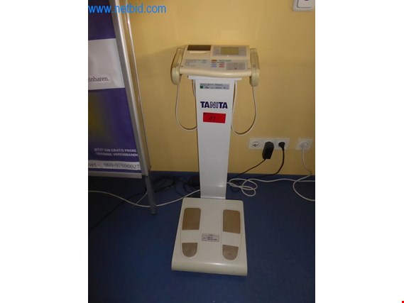 Used Tanita BC-418 MA Body fat analysis scale for Sale (Auction Premium) | NetBid Industrial Auctions