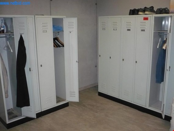 Used 6 2-door steel lockers for Sale (Auction Premium) | NetBid Industrial Auctions
