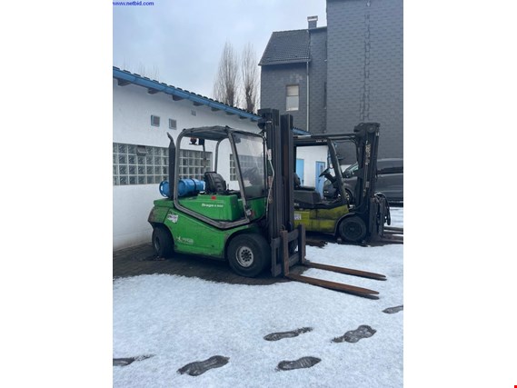 Used Cesab Drago H300 Propellant gas forklift truck for Sale (Auction Premium) | NetBid Industrial Auctions