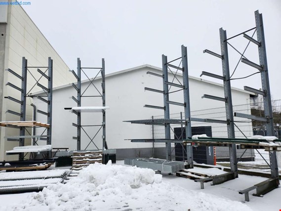 Used 4 Cantilever racking for Sale (Auction Premium) | NetBid Industrial Auctions