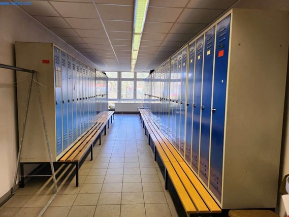 Used 14 Lockers for Sale (Trading Premium) | NetBid Industrial Auctions