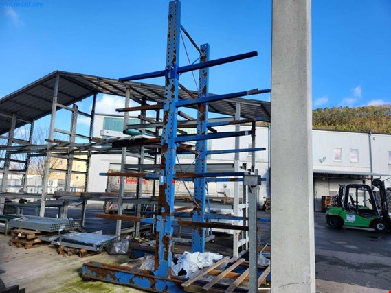 Used Cantilever rack for Sale (Auction Premium) | NetBid Industrial Auctions