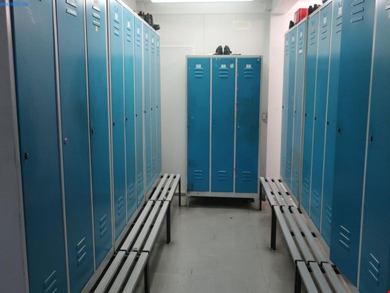 Used CP 16 Lockers for Sale (Auction Premium) | NetBid Industrial Auctions