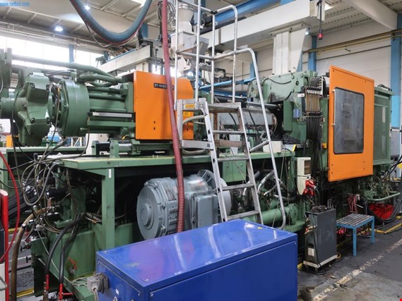 Used Stork ST-4000-660 Injection molding machine - Surcharge under reserve for Sale (Online Auction) | NetBid Slovenija