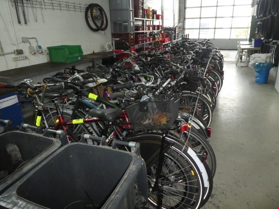 Used 1 Posten Bicycles for Sale (Auction Premium) | NetBid Industrial Auctions